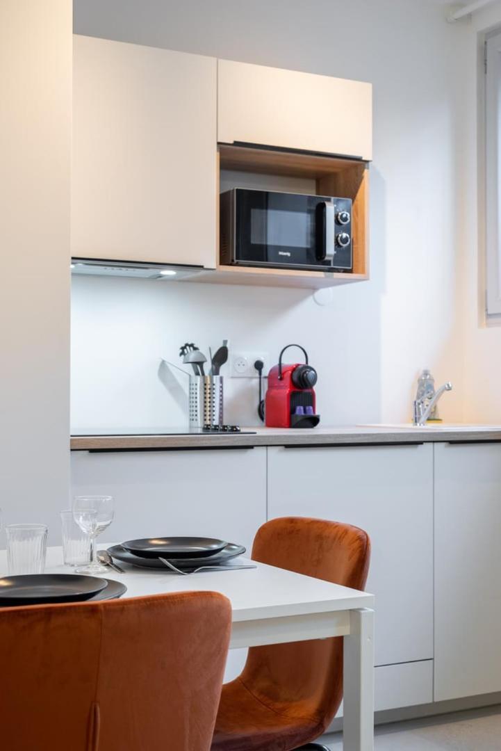 Renovated 1 Bedroom Apartment Lille Bagian luar foto